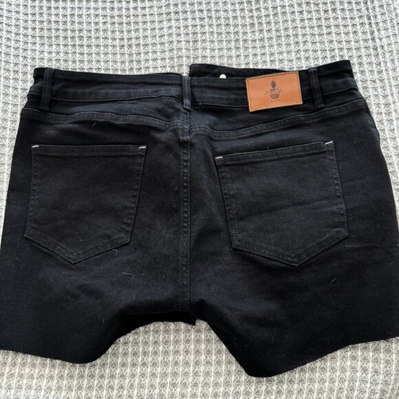 BLACK JJ MALIBU SHORT SHORTS - Picture 2 of 2